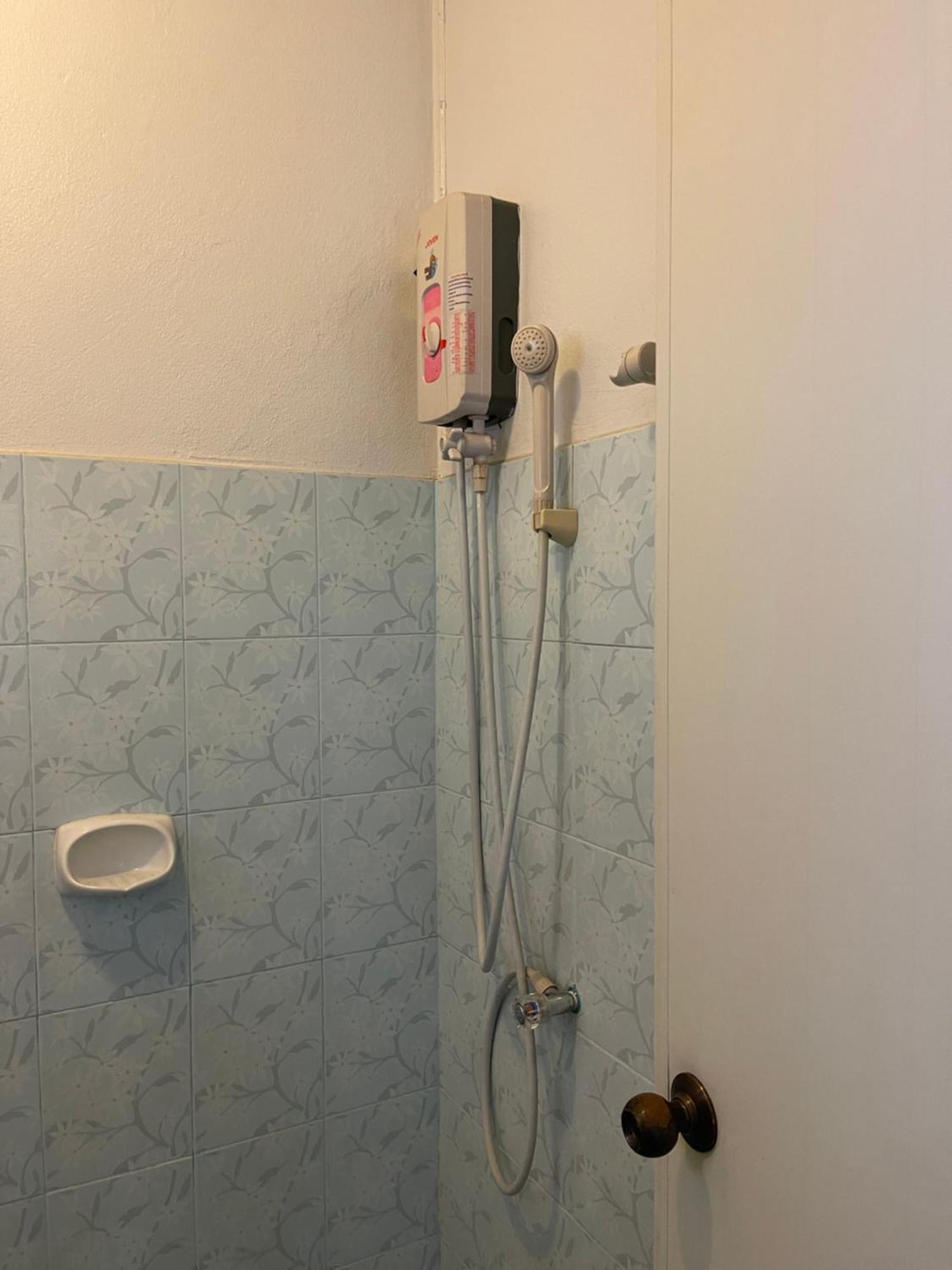 Jj Guesthouse Csiangmaj Kültér fotó
