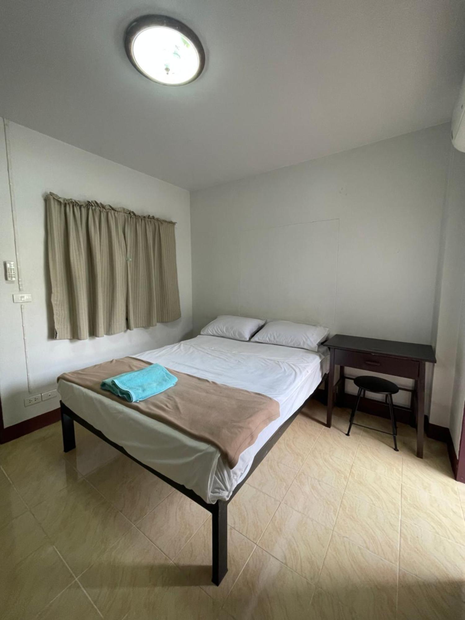 Jj Guesthouse Csiangmaj Kültér fotó