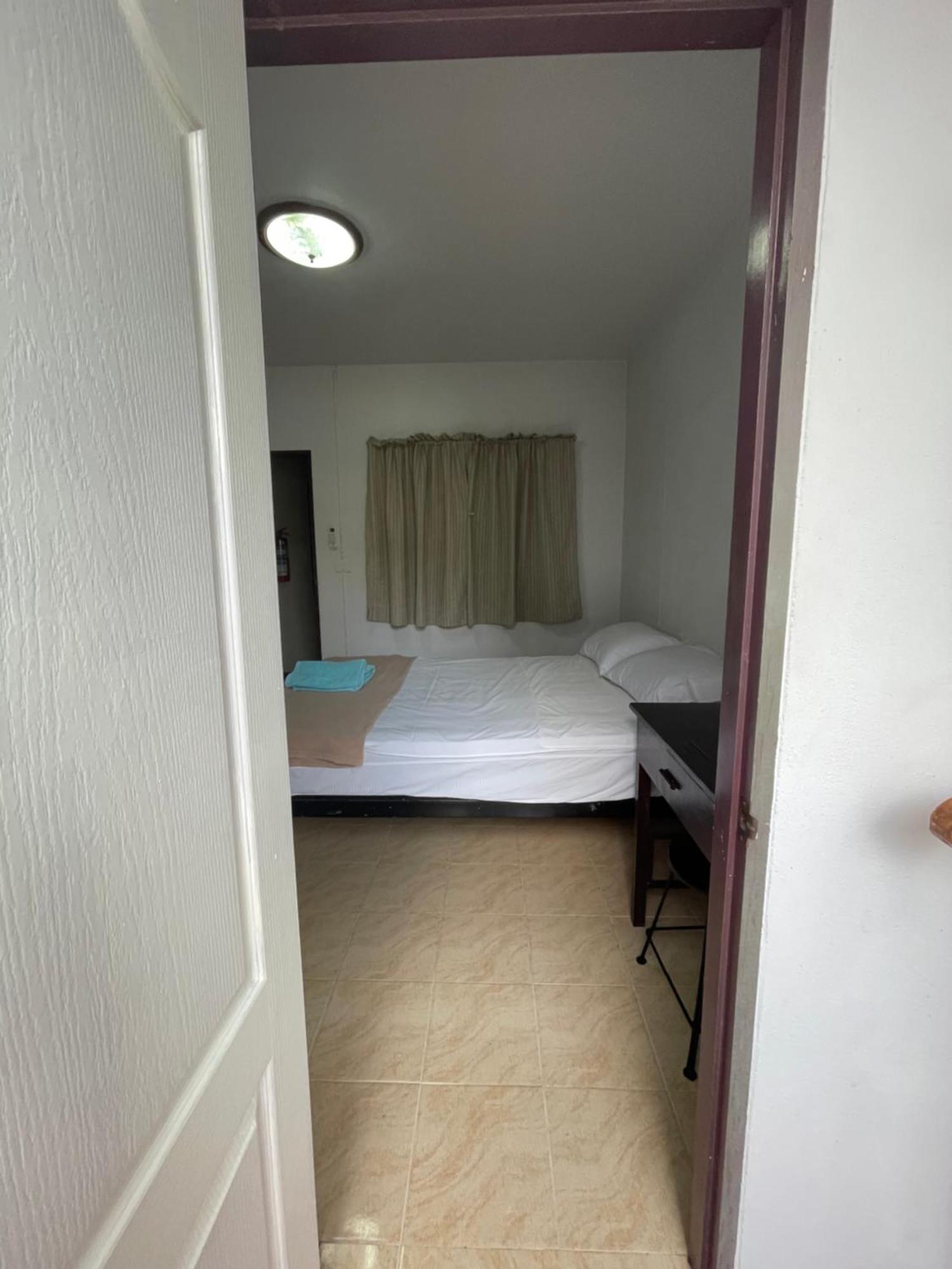 Jj Guesthouse Csiangmaj Kültér fotó
